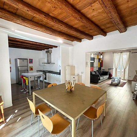 Suite & Charme In Un Palazzo Storico Di แบร์กาโม ภายนอก รูปภาพ